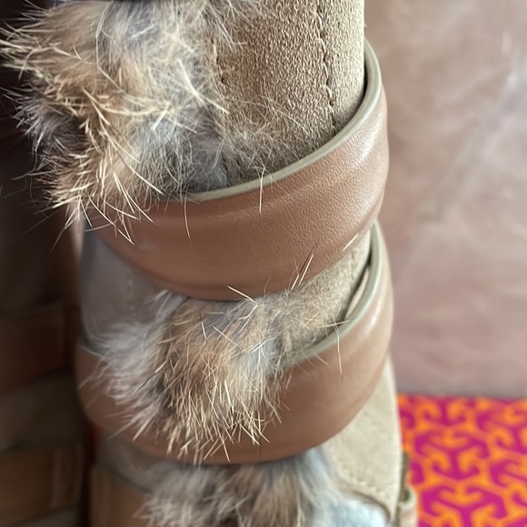 New In Box No Longer Available Tory Burch Fur Jaden Boots 8 - Picture 5 of 15